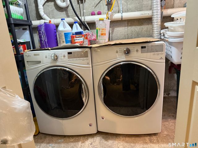 18 Olivia Lane, Naugatuck, CT 06770