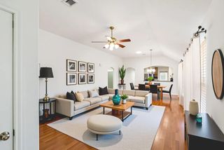 9326 Valley Tree Lane, Houston, TX 77089