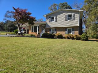 278 Steelecrest Road, Graham, NC 27253