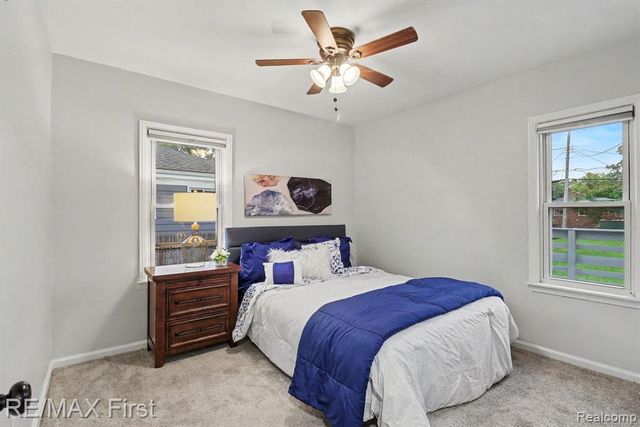 24890 Valley Avenue, Eastpointe, MI 48021