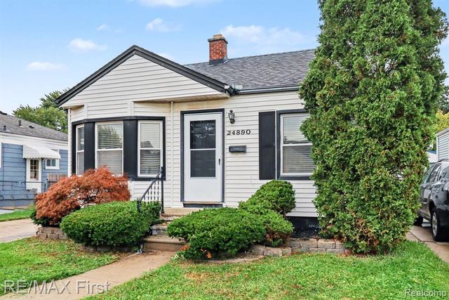 24890 Valley Avenue, Eastpointe, MI 48021