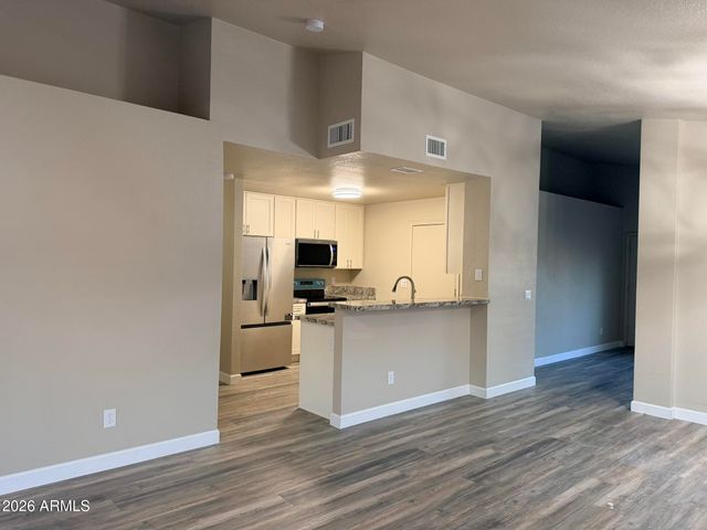 5033 E COLBY Street, Mesa, AZ 85205