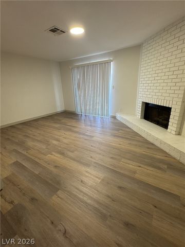 5590 West Katie Avenue, Las Vegas, NV 89103
