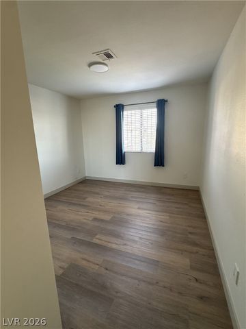 5590 West Katie Avenue, Las Vegas, NV 89103