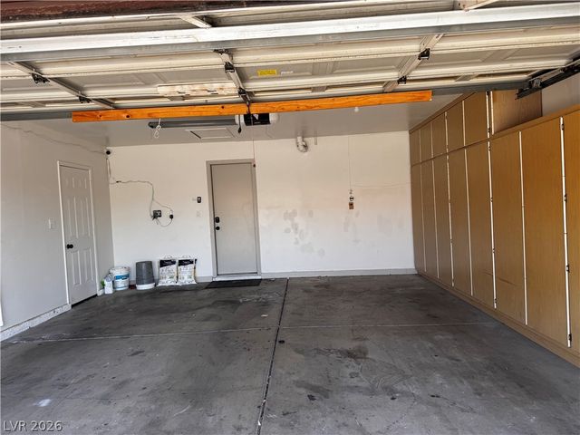 5590 West Katie Avenue, Las Vegas, NV 89103