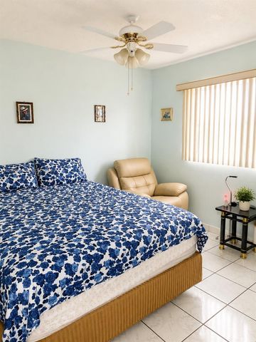 110 Royal Palm Rd 208, Hialeah Gardens, FL 33016