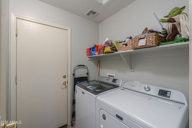 43402 W RIO BRAVO Drive, Maricopa, AZ 85138