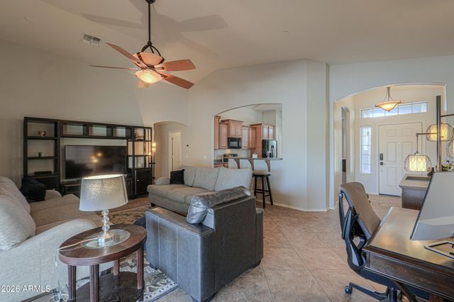 43402 W RIO BRAVO Drive, Maricopa, AZ 85138
