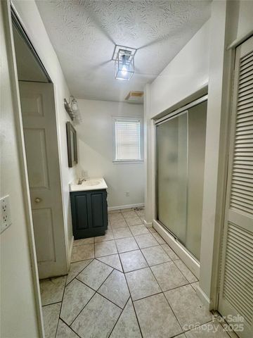 5367 Meadowlane Drive, Granite Falls, NC 28630