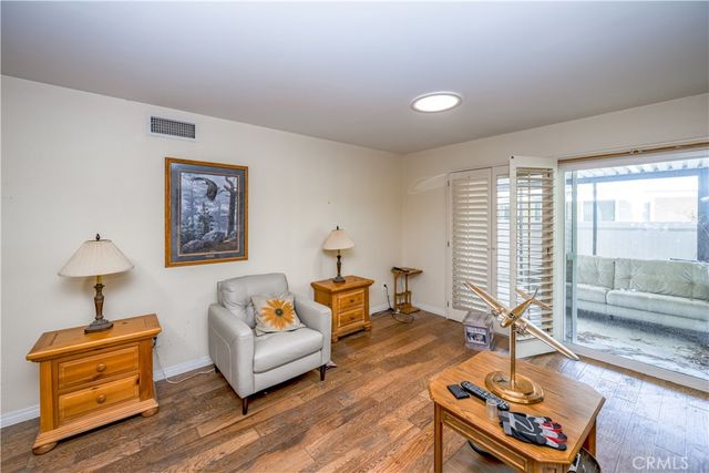 26333 Long Oak Drive, Newhall, CA 91321