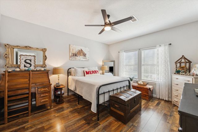 26550 Armadillo Drive, Hempstead, TX 77445