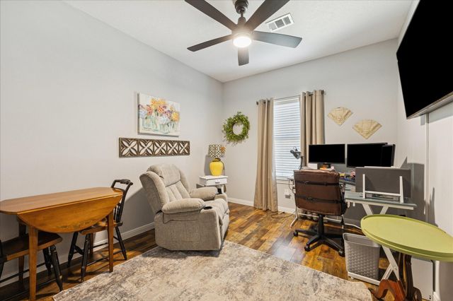 26550 Armadillo Drive, Hempstead, TX 77445