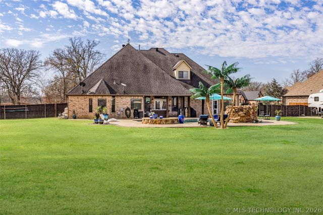 82 Gapwedge Drive, Durant, OK 74701