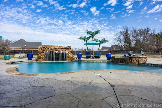 82 Gapwedge Drive, Durant, OK 74701