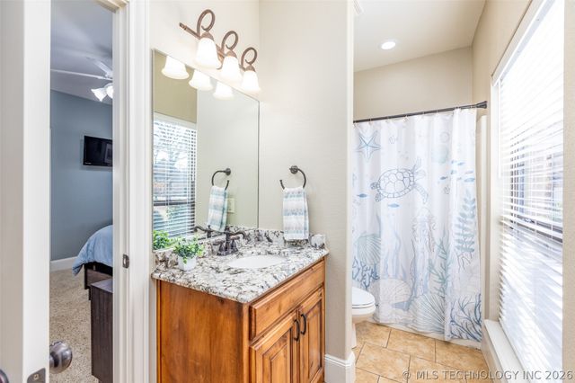 82 Gapwedge Drive, Durant, OK 74701