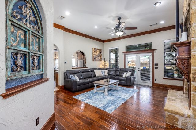 82 Gapwedge Drive, Durant, OK 74701