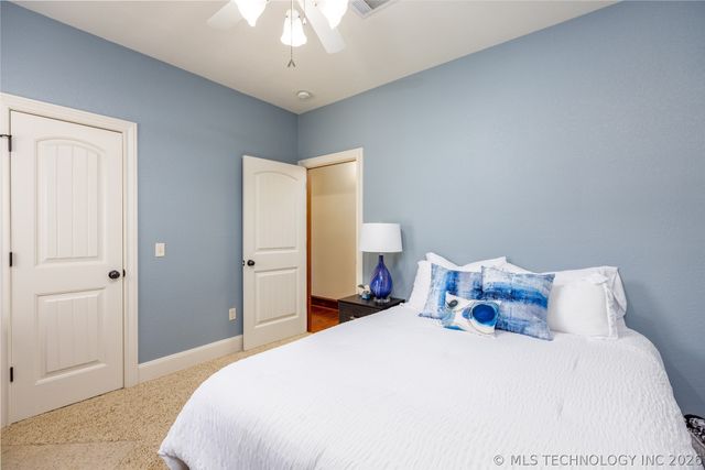 82 Gapwedge Drive, Durant, OK 74701