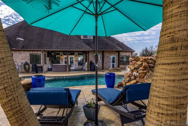 82 Gapwedge Drive, Durant, OK 74701