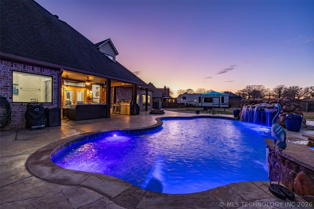 82 Gapwedge Drive, Durant, OK 74701