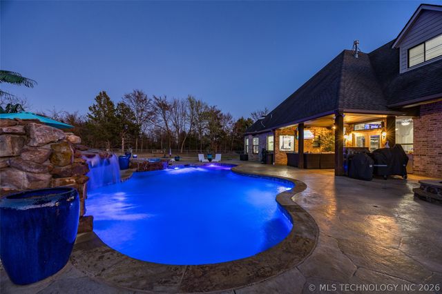 82 Gapwedge Drive, Durant, OK 74701