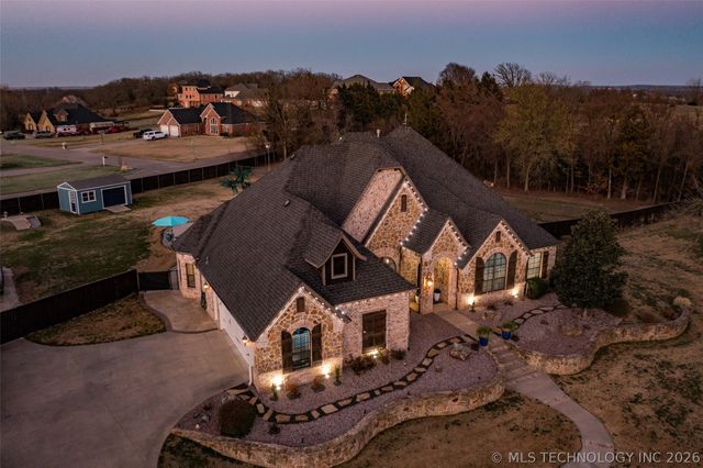 82 Gapwedge Drive, Durant, OK 74701