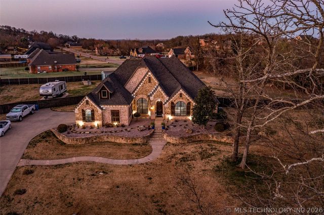 82 Gapwedge Drive, Durant, OK 74701