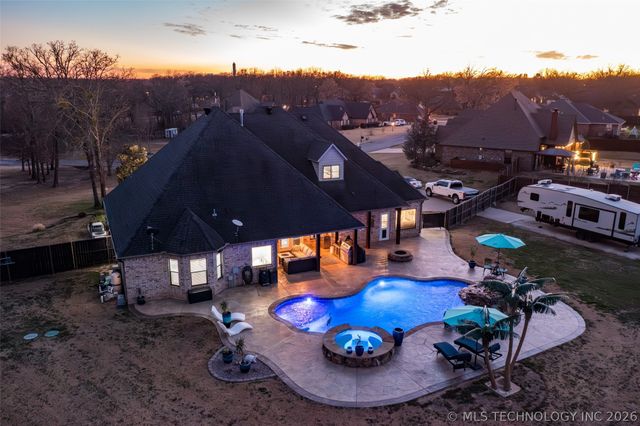 82 Gapwedge Drive, Durant, OK 74701