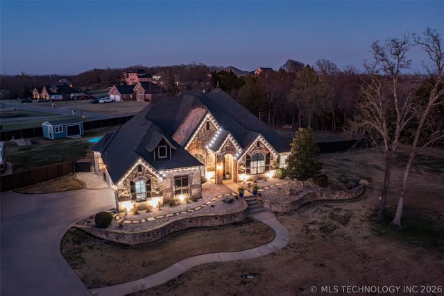 82 Gapwedge Drive, Durant, OK 74701