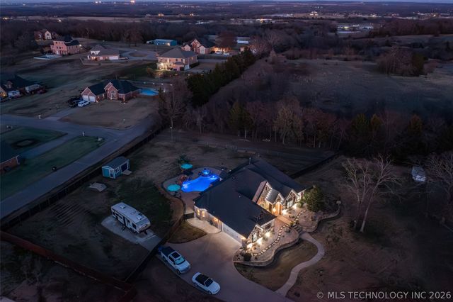 82 Gapwedge Drive, Durant, OK 74701