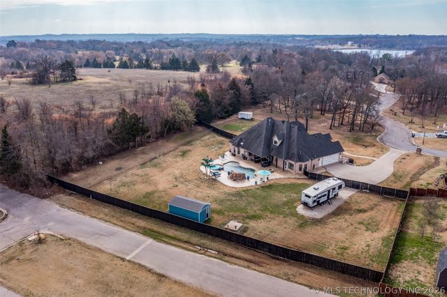 82 Gapwedge Drive, Durant, OK 74701