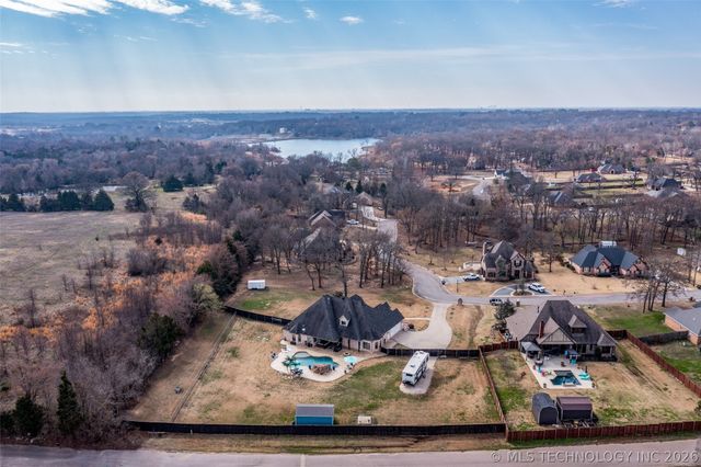 82 Gapwedge Drive, Durant, OK 74701