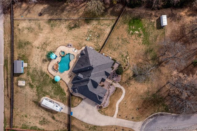 82 Gapwedge Drive, Durant, OK 74701