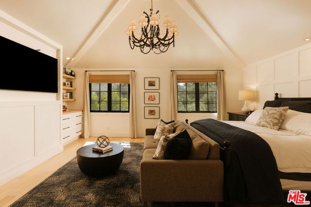 1285 Falling Star Avenue, Westlake Village, CA 91362