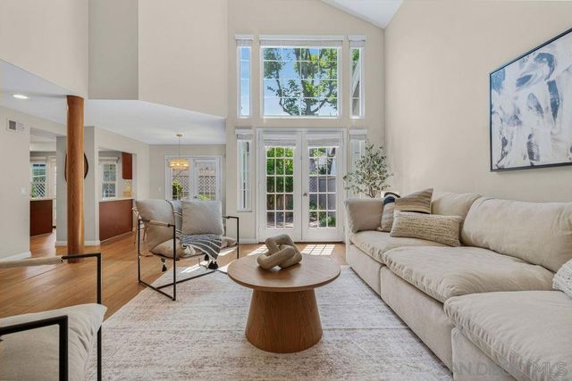 598 Rockport Ct., Encinitas, CA 92024