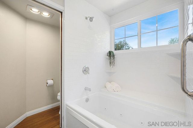 598 Rockport Ct., Encinitas, CA 92024