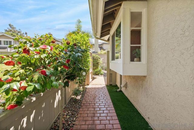 598 Rockport Ct., Encinitas, CA 92024