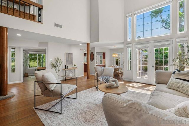 598 Rockport Ct., Encinitas, CA 92024