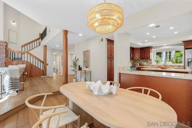 598 Rockport Ct., Encinitas, CA 92024