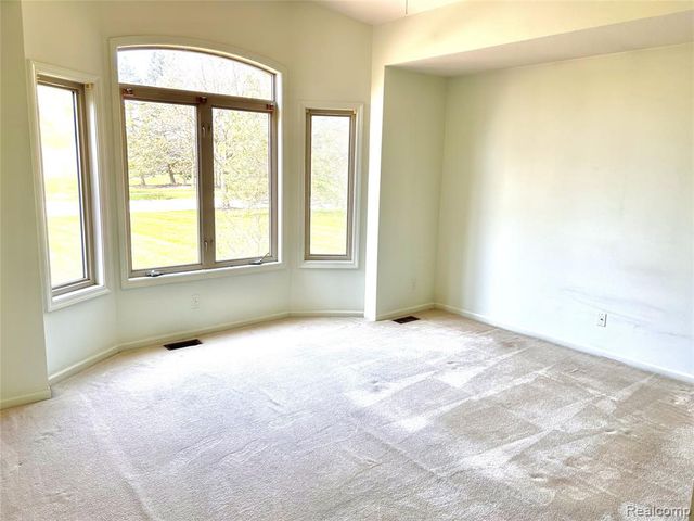 4197 Lake Forest Drive, Ann Arbor, MI 48108