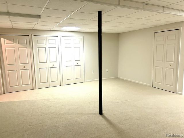 4197 Lake Forest Drive, Ann Arbor, MI 48108