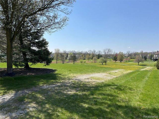 4197 Lake Forest Drive, Ann Arbor, MI 48108