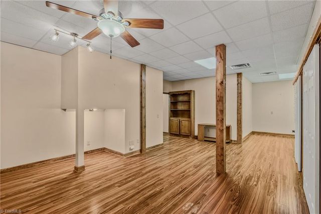 158 Oakmont Place, Mount Airy, NC 27030