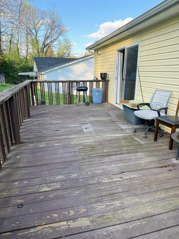132 Sunnycrest Drive, Huntington, WV 25705