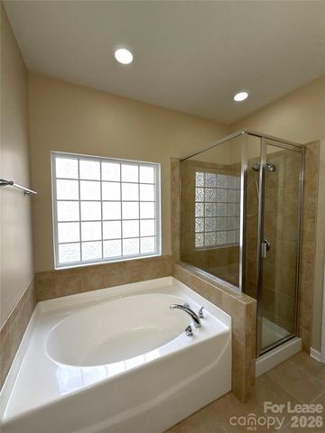 13320 Hunting Birds Lane, Charlotte, NC 28278