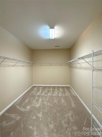 13320 Hunting Birds Lane, Charlotte, NC 28278
