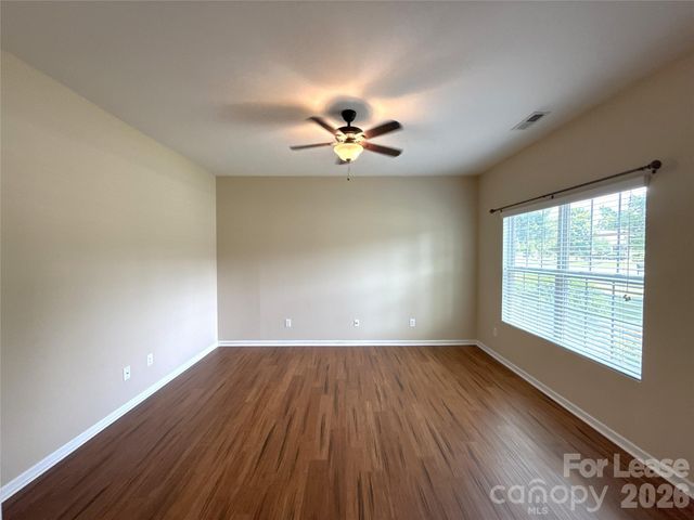 13320 Hunting Birds Lane, Charlotte, NC 28278