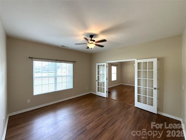 13320 Hunting Birds Lane, Charlotte, NC 28278
