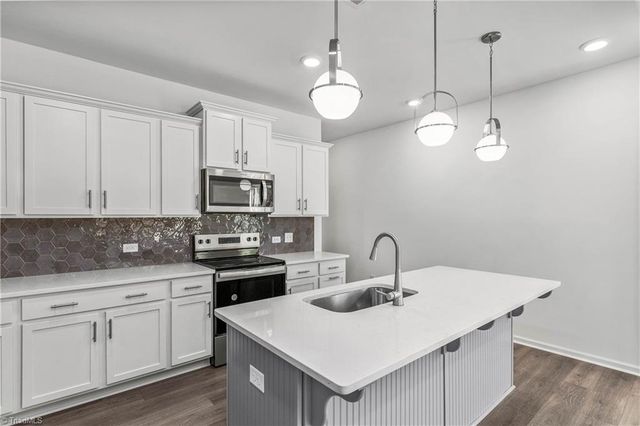 4010 Aster Point Court, Pfafftown, NC 27040