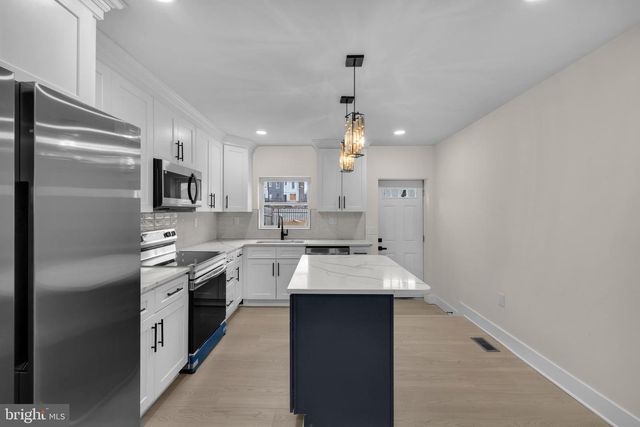 2418 E CHASE ST, Baltimore, MD 21213