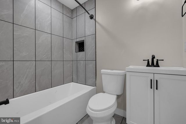 2418 E CHASE ST, Baltimore, MD 21213